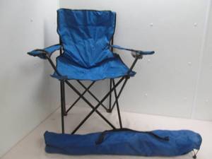 lot 194 image: camp chairs