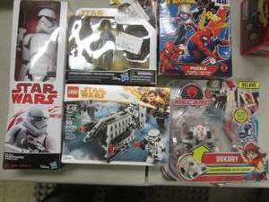 Star Wars Toys plus more ...