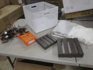 Crate Box, Crate Risers, Towel, Hal...