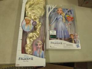 Singing Elsa, Elsa Wig...