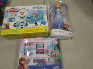Frozen PlayDoh Set, Accessory Set, ...