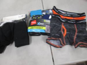 6 pk Hanes Lightweight Boxer Briefs...