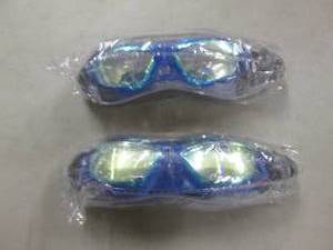 2 Pair Swim Goggles...