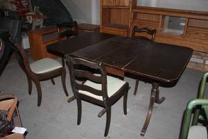 lot 51 image: Wood Dining Table, Padded Wood Dining Chairs (x4)