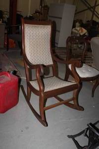lot 41 image: Wood Rocking Chair with SeatBack Pad