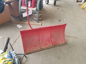 lot 7 image: Homemade Snowplow Blade Attachment for Tractor