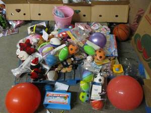 lot 42 image: Misc. toys games...