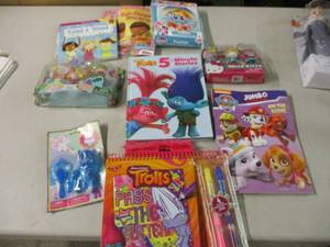 lot 47 image: Trolls set and other toys...
