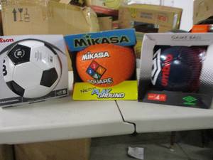 lot 69 image: 4-square ball and 2 soccer balls...