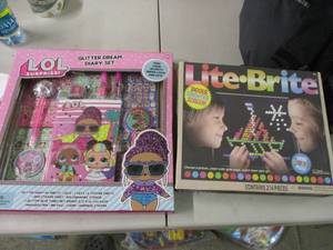 lot 119 image: LOL Surprise diary set and Lite Bri...