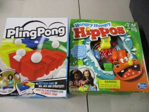 lot 131 image: Pling Pong and Hungry Hippos...