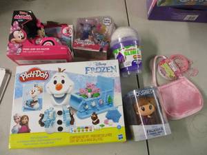 lot 142 image: Frozen Play-Doh Set and Other Toys...