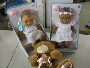 lot 188 image: Dolls and Bear...