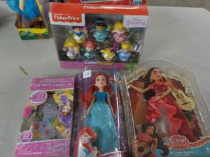 lot 209 image: Princess Dolls and more...