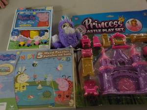 lot 216 image: Peppa Pig and more...