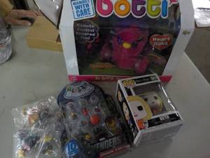 lot 229 image: Rainbow Lights, Squinkies and more...