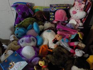 lot 251 image: Lot of Stuffed Animals and Baby Toy...