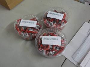 lot 261 image: Mounds Park Chocolate 3 Tubs of  16...