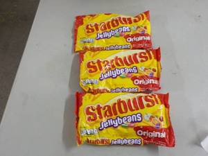 lot 290 image: 3 Packs of Starburst 14 oz Jelly Be...