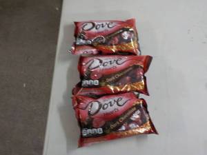 lot 292 image: Dove Heart Dark Chocolate best by ...