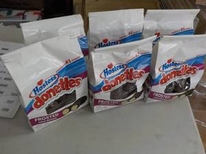 lot 340 image: 6 pkgs Hostess Donettes near or p...