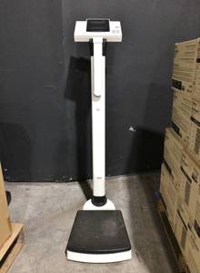 MSRP $1500&nbspSeca 763 Digital Weighing And Measuring Station With Automatic Bmi Calculation, 550 Lb Capacity - Great Working Condition
