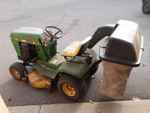 John Deere Riding Lawn Mower Model 116 With Bagger Attachment
