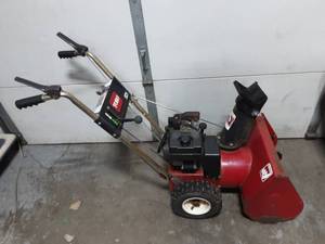 Toro 521 5 Hp. 21 Width 2 Stage Snow Blower Runs