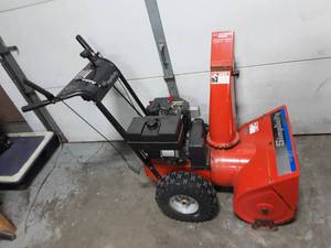 Simplicity Snow Away 7- 2 Stage With Techumseh 7 Hp. Works