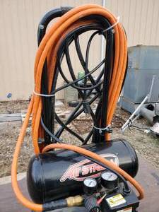 lot 2 image: Airstream Air Compressor for Pneumatic Nailer