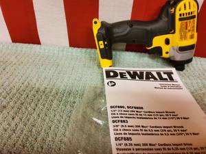 lot 43 image: Dewalt Impact