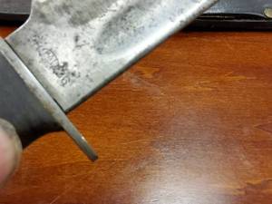 lot 194 image: Knife