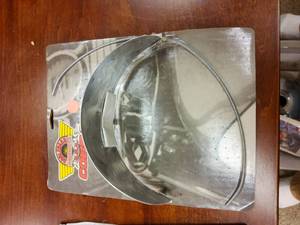 lot 186 image: Visor