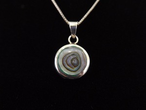 .925 Sterling Silver Inlayed Abalone Pendant Necklace