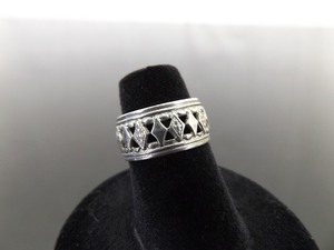.925 Sterling Silver Designed Band Ring Size 5