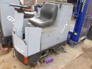 Tomcat GTX 30D floor scrubberdryer. Used condition. Moves forward & backwards but unable to test other functions. No key but easy to hotwire. As shown.