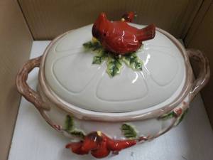 Cardinal Soup Tureen...