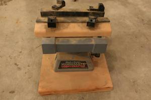 lot 10 image: Black & Decker Workmate Vise
