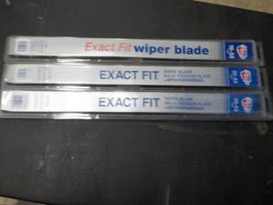 Car Quest Exact Fit Wiper Blades v...