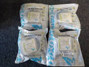 4 Invitamin air Purifying Bags...