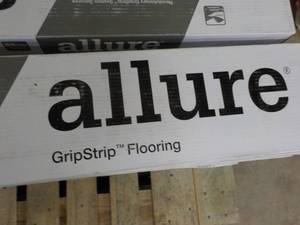 7 Boxes Allure Canadian Hewn Oak Gr...