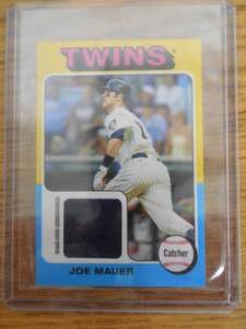 lot 136 image: 2001 Topps Lineage Joe Mauer Jersey Card LK