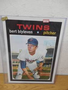 lot 153 image: 11 X 14 Topps Exclusive Bert Blyleven Rookie Card LK