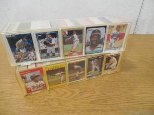lot 162 image: (2) 800 Count Boxes Of Baseball Cards With Stars Included LK