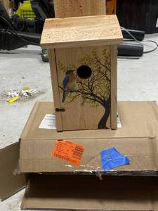 Decorative Bird in Tree Cedar Blue Bird House