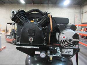 lot 3 image: Husky 60 Gal. 175 PSI Electric Stationary 2-Stage Air Compressor HDC602000