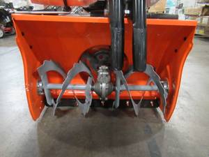 lot 39 image: YARDMAX 22 in. 2-Stage Gas Snow Blower YB5765