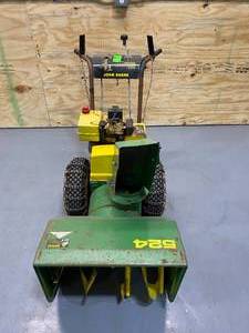 JOHN DEERE Snow Blower