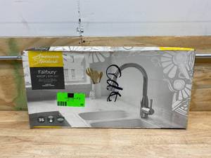 AMERICAN STANDARD Fairbury Single-Handle Pull-Down Sprayer Kitchen Faucet in Polished Chrome