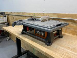 RIDGID 6.5 Amp Corded 7 in. Table Top Wet Tile Saw